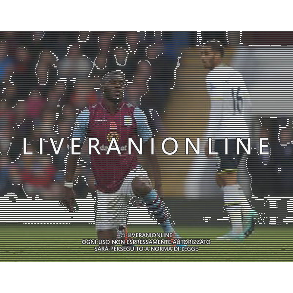 Aston Villa\'s Christian Bentekel in action during todays match Photographer Kieran Galvin/CameraSport Football - Barclays Premiership - Aston Villa v Tottenham Hotspur - Sunday 2nd November 2014 - Villa Park - Birmingham © CameraSport - 43 Linden Ave. Countesthorpe. Leicester. England. LE8 5PG - Tel: +44 (0) 116 277 4147 - admin@camerasport.com - www.camerasport.com AG ALDO LIVERANI SAS ONLY ITALY