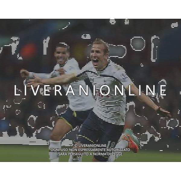 Tottenham Hotspur\'s Harry Kane celebrates the winning goal Photographer Kieran Galvin/CameraSport Football - Barclays Premiership - Aston Villa v Tottenham Hotspur - Sunday 2nd November 2014 - Villa Park - Birmingham å© CameraSport - 43 Linden Ave. Countesthorpe. Leicester. England. LE8 5PG - Tel: +44 (0) 116 277 4147 - admin@camerasport.com - www.camerasport.com /AGENZIA ALDO LIVERANI SAS - ITALY ONLY - EDITORIAL USE ONLY