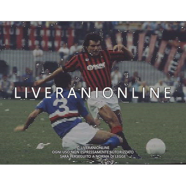 ARCHIVIO LIVERANI NELLA FOTO VINICIO VERZA CON LA MAGLIA DEL MILAN AG ALDO LIVERANI SAS