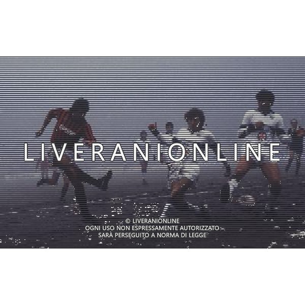 ARCHIVIO LIVERANI NELLA FOTO VINICIO VERZA CON LA MAGLIA DEL MILAN AG ALDO LIVERANI SAS