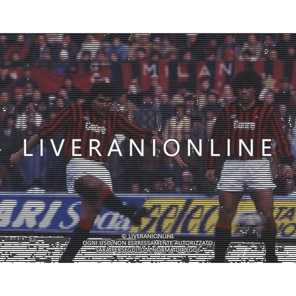 ARCHIVIO LIVERANI NELLA FOTO VINICIO VERZA CON LA MAGLIA DEL MILAN AG ALDO LIVERANI SAS