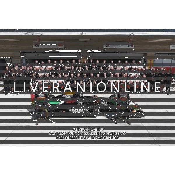 (L to R): Nico Hulkenberg (GER) Sahara Force India F1 and Sergio Perez (MEX) Sahara Force India F1 at a team photograph. 02.11.2014. Formula 1 World Championship, Rd 17, United States Grand Prix, Austin, Texas, USA, Race Day. AG ALDO LIVERANI SAS ONLY ITALY
