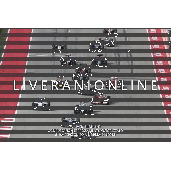 Nico Rosberg (GER) Mercedes AMG F1 W05 leads at the start of the race. 02.11.2014. Formula 1 World Championship, Rd 17, United States Grand Prix, Austin, Texas, USA, Race Day. AG ALDO LIVERANI SAS ONLY ITALY