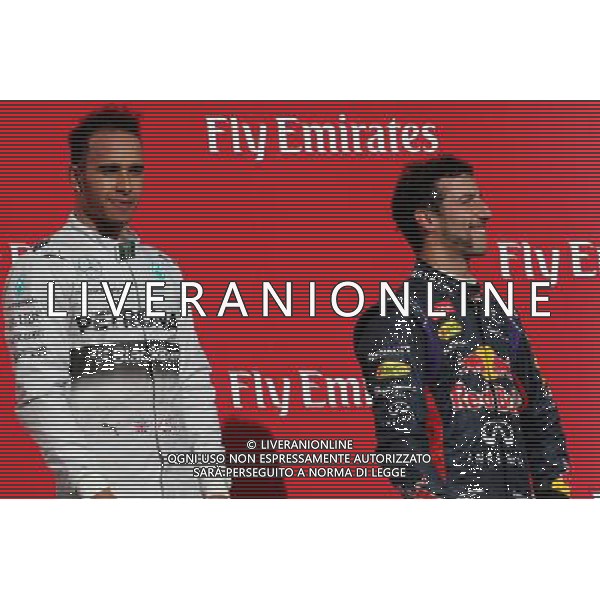 Lewis Hamilton (GBR), Mercedes AMG F1 Team and Daniel Ricciardo (AUS), Red Bull Racing 02.11.2014. Formula 1 World Championship, Rd 17, United States Grand Prix, Austin, Texas, USA, Race Day. /AGENZIA ALDO LIVERANI SAS - ITALY ONLY - EDITORIAL USE ONLY