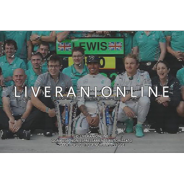 1st place Lewis Hamilton (GBR) Mercedes AMG F1 with 2nd place Nico Rosberg (GER) Mercedes AMG F1 W05. 02.11.2014. Formula 1 World Championship, Rd 17, United States Grand Prix, Austin, Texas, USA, Race Day. AG ALDO LIVERANI SAS ONLY ITALY