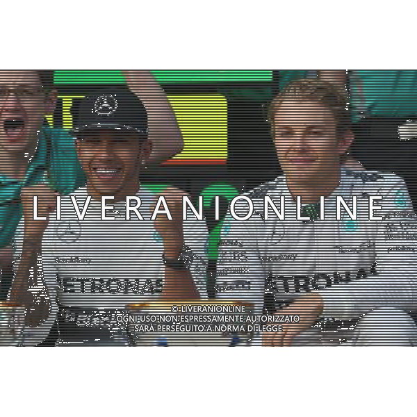 1st place Lewis Hamilton (GBR) Mercedes AMG F1 with 2nd place Nico Rosberg (GER) Mercedes AMG F1 W05. 02.11.2014. Formula 1 World Championship, Rd 17, United States Grand Prix, Austin, Texas, USA, Race Day. AG ALDO LIVERANI SAS ONLY ITALY