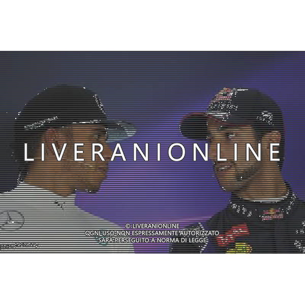 (L to R): Lewis Hamilton (GBR) Mercedes AMG F1 and Daniel Ricciardo (AUS) Red Bull Racing in the FIA Press Conference. 02.11.2014. Formula 1 World Championship, Rd 17, United States Grand Prix, Austin, Texas, USA, Race Day. AG ALDO LIVERANI SAS ONLY ITALY