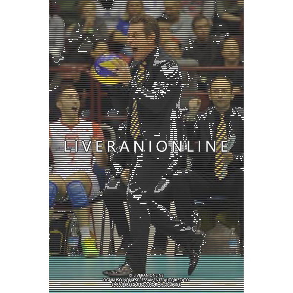 Campionato SuperLega UnipolSai - 4Â° giornata Assago (Milano) 2-11-2014 Mediolanum Forum Revivre Milano vs Modena Volley nella foto Angelo Lorenzetti allenatore Modena Volley foto Roberto Garavaglia - ag. Aldo Liverani sas