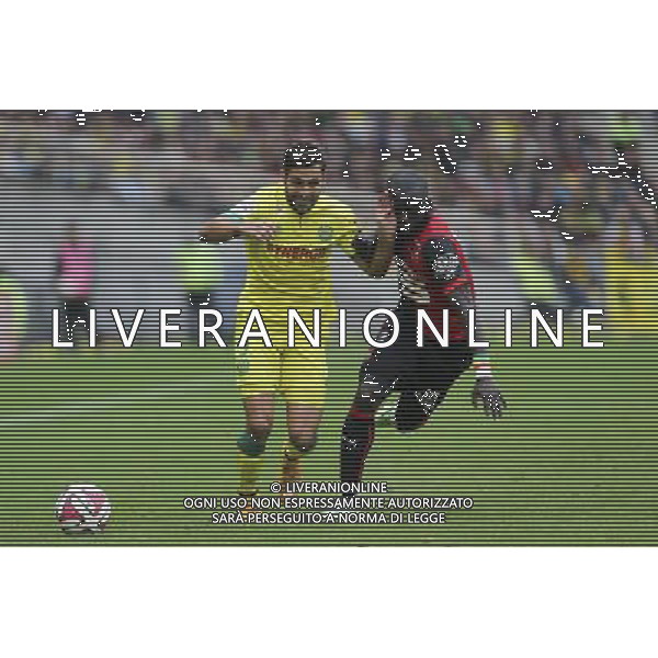 Itay SHECHTER / Cheik MBENGUE - 02.11.2014 - Nantes / Rennes - 12eme journee Ligue 1 Photo : Vincent Michel / Icon Sport AG ALDO LIVERANI SAS ONLY ITALY