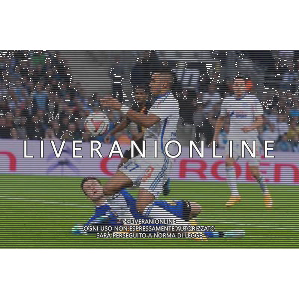 Valentin BELON / Dimitri PAYET - 02.11.2014 - Marseille / Lens - 12eme journee de Ligue 1 - Photo : Gaston Petrelli / Icon Sport AG ALDO LIVERANI SAS ONLY ITALY