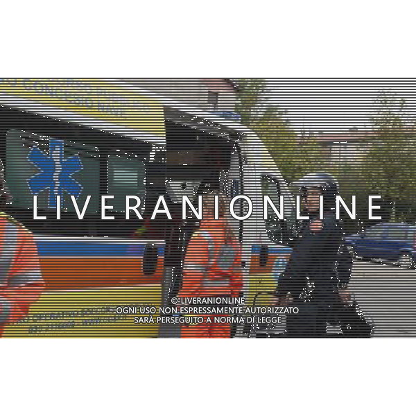 La Protesta durante la visita del Premier Matteo Renzi a Brescia 03 Novembre 2014 nella foto nell\'ambulanza il carabiniere ferito durante gli incidenti alla manifestazione al magazzino 47 alla ditta Palazzoli ©Fotolive Filippo Venezia/AGENZIA ALDO LIVERANI SAS