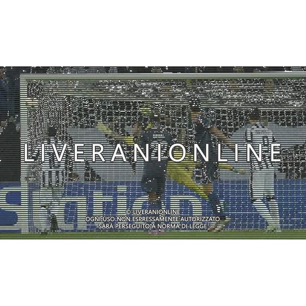UEFA Champions League 2014/2015 Gruppo A Torino - 04.11.2014 Juventus-Olympiacos Nella Foto: andrea pirlo gol su punizione /Ph.Vitez-Ag. Aldo Liverani