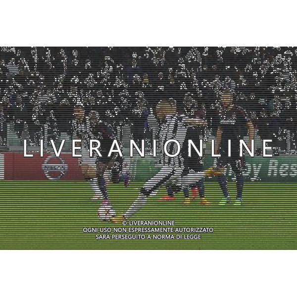 UEFA Champions League 2014/2015 Gruppo A Torino - 04.11.2014 Juventus-Olympiacos Nella Foto:vidal sbaglia il calcio di rigore /Ph.Vitez-Ag. Aldo Liverani