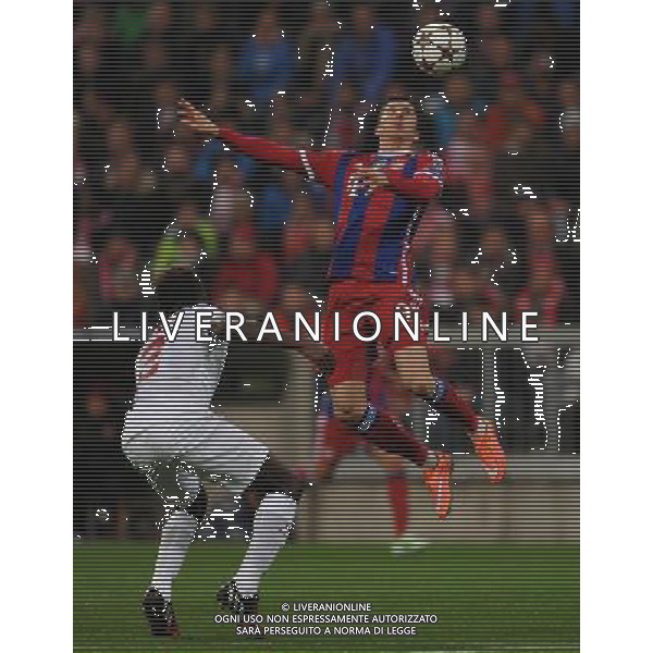 firo Fu§ball,Fussball, 05.11.2014 Uefa Champions League, CL, Saison 2014/2015 Gruppenphase, 4. Spieltag, Vorrunde FC Bayern MŸnchen, Muenchen, FCB, - AS Rom, Roma, Zweikampf, Robert Lewandowski, Bayern, Mapou Yanga Mbiwa, AS Rom, $worldrightsEs gelten unsere AGB, einsehbar auf www.firosportphoto.de copyright by firo sportphoto: Coesfelder Str.207 48249 DŸlmen www.firosportphoto.de mail@firosportphoto.de (V o l k s b a n k B o c h u m - W i t t e n ) BLZ.: 430 601 29 Kt. Nr.: 341 117 100 Tel:Ê 02594 - 9916004 Fax:Ê02594 - 9916005 /AGENZIA ALDO LIVERANI SAS - ITALY ONLY - EDITORIAL USE ONLY - Bayern Monaco - Roma