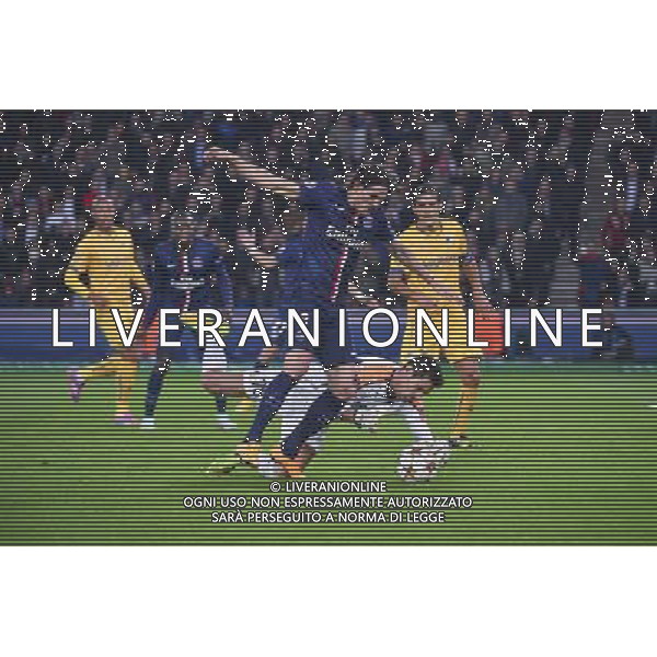 Edinson CAVANI / Urko PARDO - 05.11.2014 - Paris Saint Germain / Apoel Nicosie - Champions League Photo : Winterpress / Icon Sportw AG ALDO LIVERANI SAS ONLY ITALY