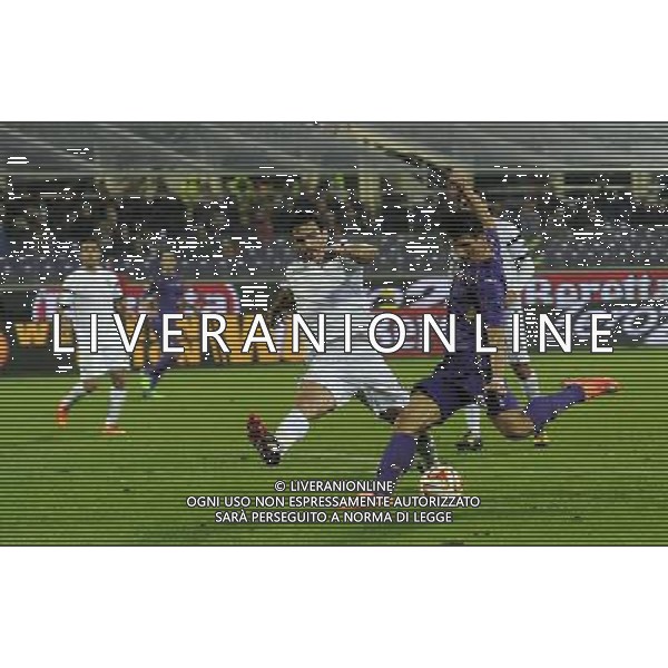 UEFA Europa League 2014/2015 Gruppo K Firenze - 06.11.2014 Fiorentina-Paok Salonicco Nella Foto:gol mancato da gomez /Ph.Vitez-Ag. Aldo Liverani