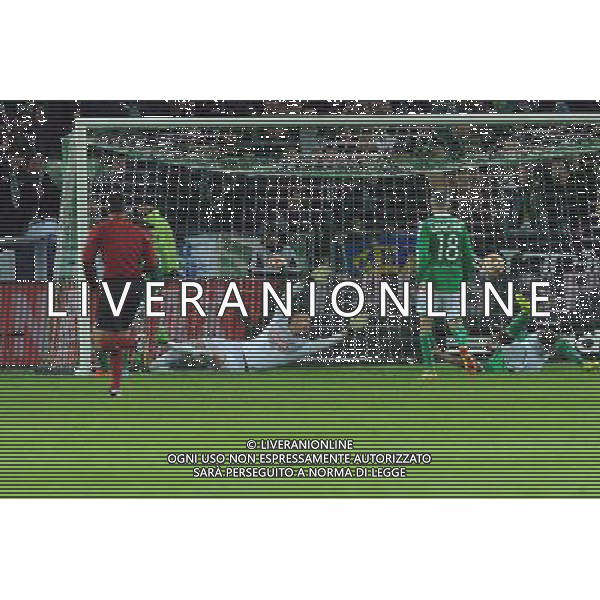 But DODO / Stephane RUFFIER - 06.11.2014 - Saint Etienne / Inter Milan - Europa League Photo : Jean Paul Thomas / Icon Sport /AGENZIA ALDO LIVERANI SAS - ITALY ONLY - EDITORIAL USE ONLY