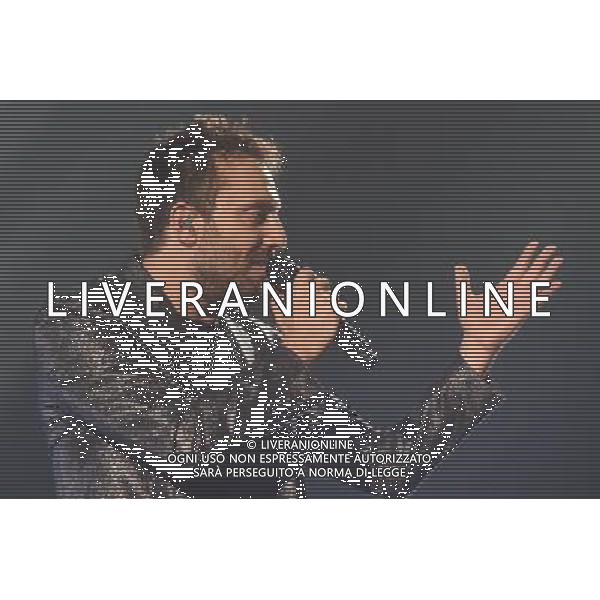 Il Logico Tour di Cesare Cremonini a Bologna, 6 novembre 2014. Â©schicchi/AGENZIA ALDO LIVERANI SAS 