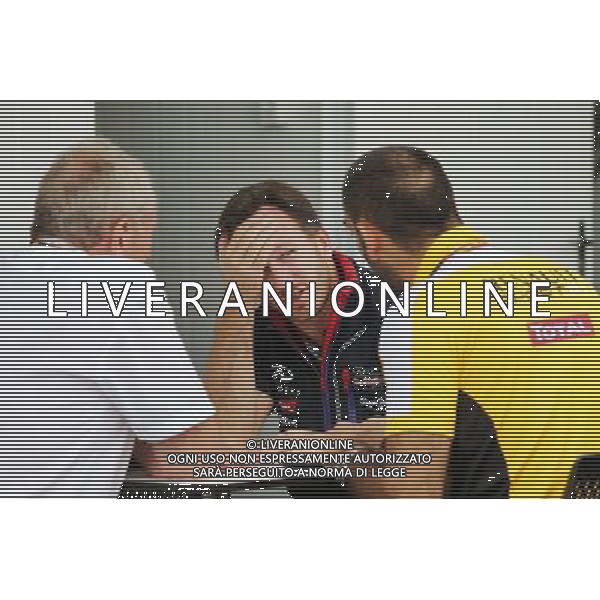 (L to R): Dr Helmut Marko (AUT) Red Bull Motorsport Consultant with Christian Horner (GBR) Red Bull Racing Team Principal and Cyril Abiteboul (FRA) Renault Sport F1 Managing Director. 08.11.2014. Formula 1 World Championship, Rd 18, Brazilian Grand Prix, Sao Paulo, Brazil, Qualifying Day. - www.xpbimages.com, EMail: requests@xpbimages.com - copy of publication required for printed pictures. Every used picture is fee-liable. © Copyright: Moy / XPB Images /AGENZIA ALDO LIVERANI SAS - ITALY ONLY - EDITORIAL USE ONLY - Grand Prix Gp F1 Brasile prove ufficiali