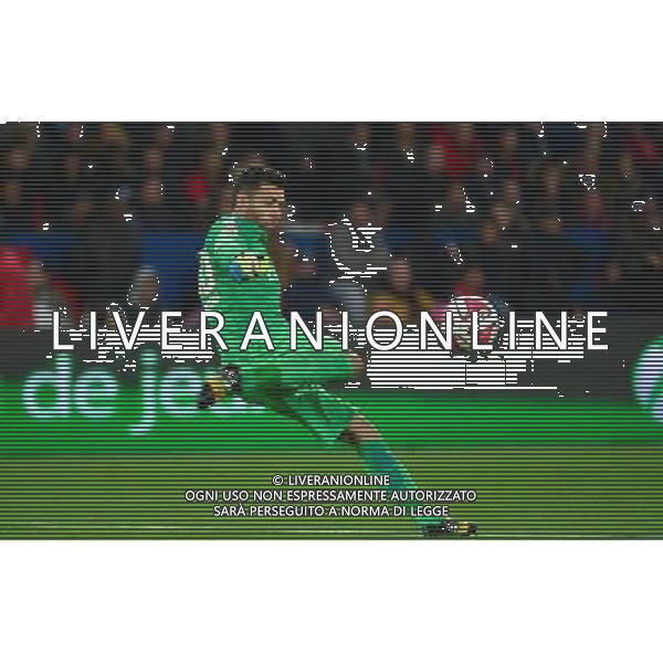 Salvatore SIRIGU - 09.11.2014 - Paris Saint Germain / Marseille - 13eme journee de Ligue 1 Photo : Dave Winter / Icon Sport AG ALDO LIVERANI SAS ONLY ITALY