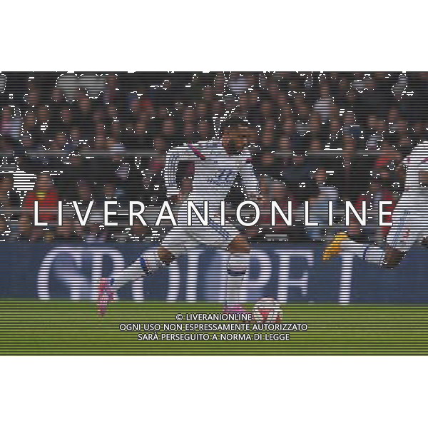 Alexandre LACAZETTE - 09.11.2014 - Lyon / Guingamp - 13eme journee de Ligue 1 - Photo : Jean Paul Thomas / Icon Sport /AGENZIA ALDO LIVERANI SAS - ITALY ONLY - EDITORIAL USE ONLY