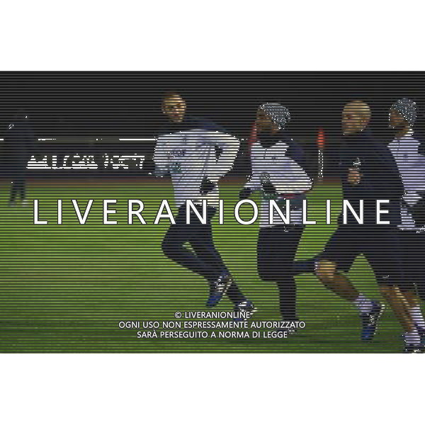 Karim BENZEMA / Alexandre LACAZETTE - 10.11.2014 - Entrainement Equipe de France Photo : Dave Winter / Icon Sport /Agenzia Aldo Liverani sas - ITALY ONLY - EDITORIAL USE ONLY - CONFERENZA STAMPA E ALLENAMENTO DELLA NAZIONALE DELLA FRANCIA