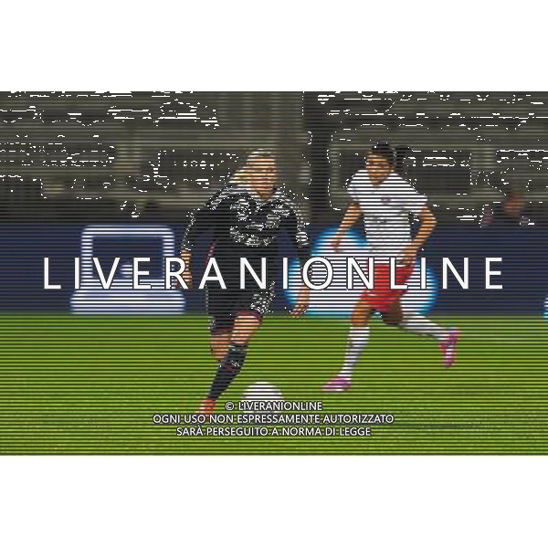 Lara DICKENMANN - 12.11.2014 - Lyon / Paris Saint Germain - 1/4Finale Retour Champions League Photo : Jean Paul Thomas / Icon Sport /AGENZIA ALDO LIVERANI SAS - ITALY ONLY - EDITORIAL USE ONLY