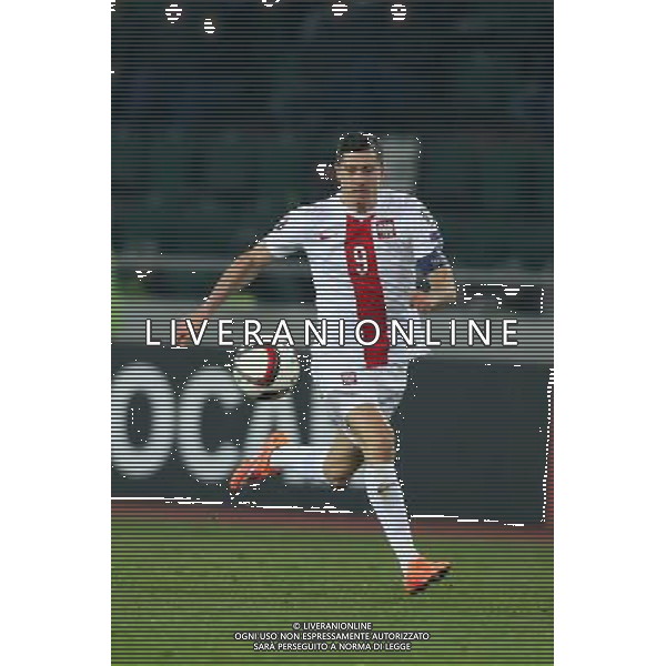 TBILISI 14.11.2014 MECZ ELIMINACJE DO MISTRZOSTW EUROPY FRANCJA 2016 GRUPA D: GRUZJA - POLSKA --- QUALIFICATION FOR UEFA EURO 2016 MATCH GROUP D: GEORGIA - POLAND ROBERT LEWANDOWSKI FOT. PIOTR KUCZA/NEWSPIX.PL --- Newspix.pl /Agenzia Aldo Liverani sas - ITALY ONLY - EDITORIAL USE ONLY - Georgia - Polonia qualificazioni Europei UEFA del 2016 *** Local Caption *** www.newspix.pl mail us: info@newspix.pl call us: 0048 022 23 22 222 --- Polish Picture Agency by Ringier Axel Springer Poland