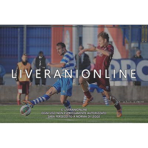 Busto Arsizio (VA) 16-11-2014 Stadio Carlo Speroni Campionato Lega PRO girone A - 13¡ giornata Pro Patria vs Arezzo nella foto sull\'1 a 0 Arezzo Guglielmotti fallisce 1 a 1 Pro Patria foto Roberto Garavaglia - ag. Aldo Liverani sas