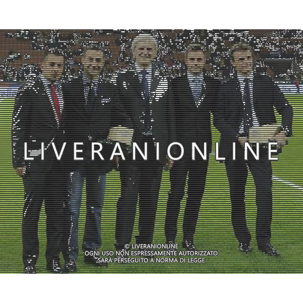 Qualificazioni ai Campionati Europei di Calcio UEFA Francia 2016 Gruppo H Milano - 16.11.2014 Italia-Croazia Nella Foto: marcello nicchi con arbitro nicola rizzoli e la sua terna con il premio Giulio Campanati 2014 come miglior arbitro dei mondiali 2014 /Ph.Vitez-Ag. Aldo Liverani