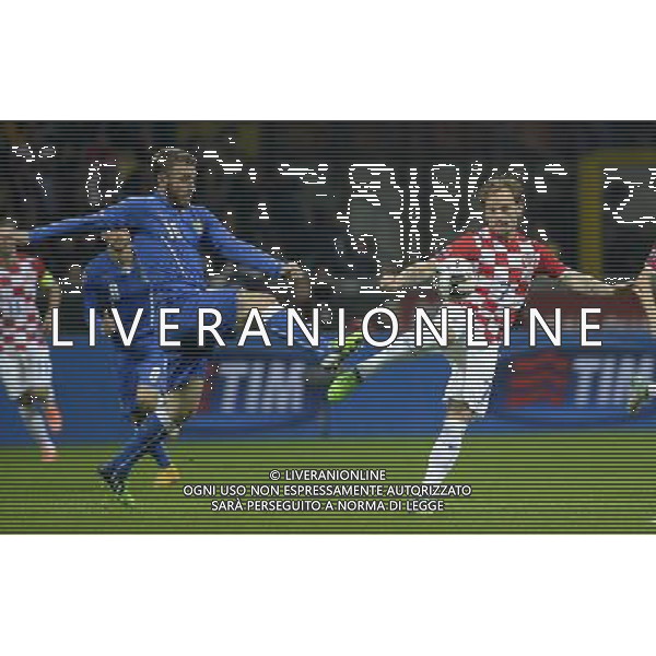 Qualificazioni ai Campionati Europei di Calcio UEFA Francia 2016 Gruppo H Milano - 16.11.2014 Italia-Croazia Nella Foto:rakitic de rossi /Ph.Vitez-Ag. Aldo Liverani