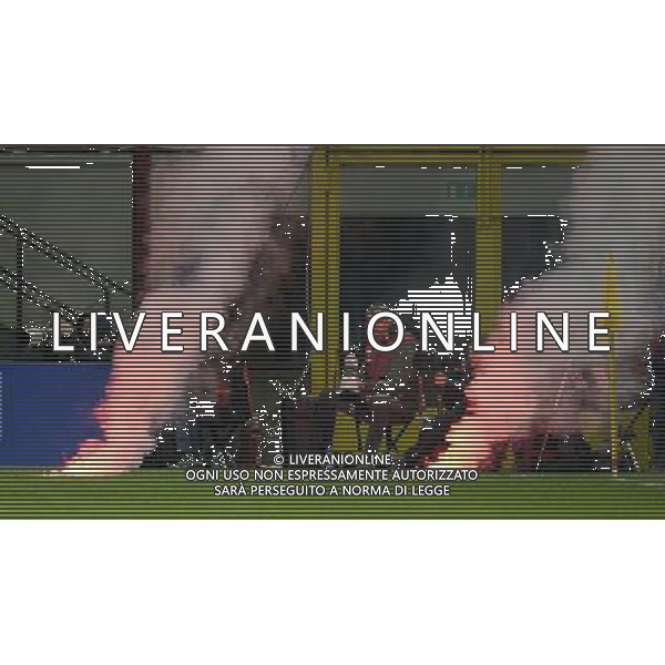 Qualificazioni ai Campionati Europei di Calcio UEFA Francia 2016 Gruppo H Milano - 16.11.2014 Italia-Croazia Nella Foto:fumogeni in campo buttati dai tifosi croati /Ph.Vitez-Ag. Aldo Liverani