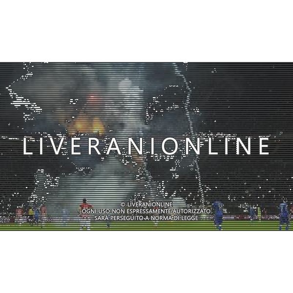 Qualificazioni ai Campionati Europei di Calcio UEFA Francia 2016 Gruppo H Milano - 16.11.2014 Italia-Croazia Nella Foto:l lancio di fumogeni da parte dei tifosi croati /Ph.Vitez-Ag. Aldo Liverani