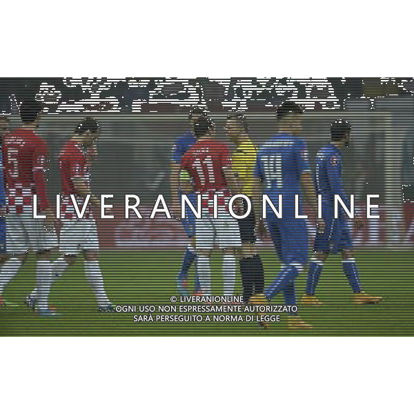 Qualificazioni ai Campionati Europei di Calcio UEFA Francia 2016 Gruppo H Milano - 16.11.2014 Italia-Croazia Nella Foto:kuipers sospende la partita per 10 minuti /Ph.Vitez-Ag. Aldo Liverani