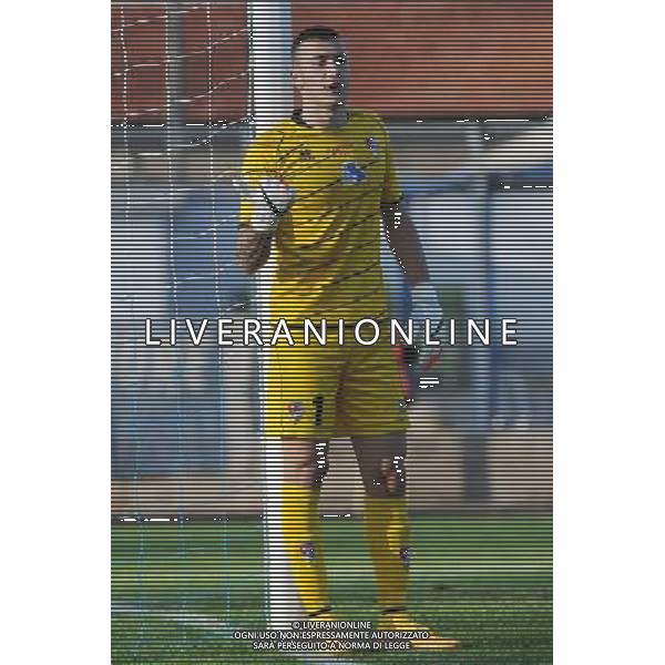 Busto Arsizio (VA) 16-11-2014 Stadio Carlo Speroni Campionato Lega PRO girone A - 13¡ giornata Pro Patria vs Arezzo nella foto Simone Perilli (Pro Patria) foto Roberto Garavaglia - ag. Aldo Liverani sas