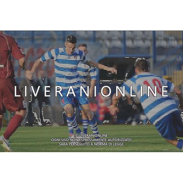 Busto Arsizio (VA) 16-11-2014 Stadio Carlo Speroni Campionato Lega PRO girone A - 13¡ giornata Pro Patria vs Arezzo nella foto Matteo Serafini (Pro Patria) foto Roberto Garavaglia - ag. Aldo Liverani sas