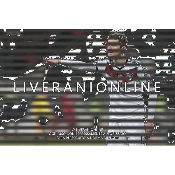 firo : Fußball,Fussball : 14.11.2014 EM, Euro, Euro 2016, Qualifikation, Nationalmannschaft, GER - GIB, Deutschland - Gibraltar, Thomas Müller, Mueller ( Deutschland ), halbe Figur, Gestik, gibt Anweisungen $worldrightsEs gelten unsere AGB, einsehbar auf www.firosportphoto.de copyright by firo sportphoto: Coesfelder Str. 207 D- 48249 Dülmen www.firosportphoto.de mail@firosportphoto.de (V o l k s b a n k B o c h u m - W i t t e n ) BLZ.: 430 601 29 Kt. Nr.: 341 117 100 Tel: +49-2594 - 9916004 Fax: +49-2594 - 9916005 AG ALDO LIVERANI SAS ONLY ITALY