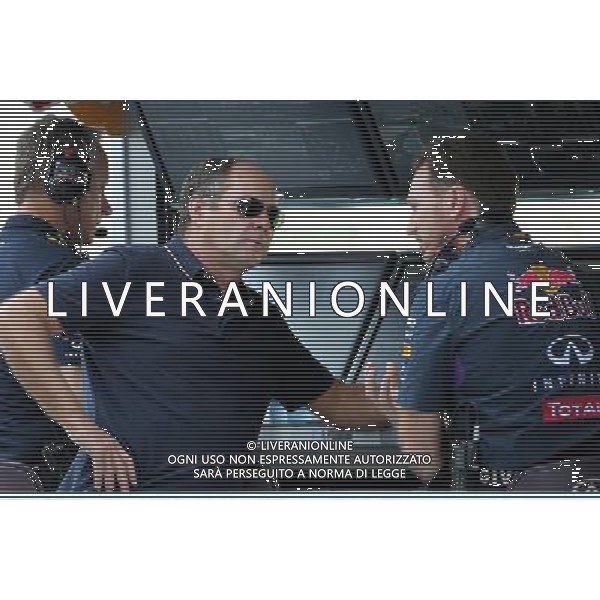 Gerhard Berger (AUT) and Christian Horner (GBR), Red Bull Racing, Sporting Director 21.11.2014. Formula 1 World Championship, Rd 19, Abu Dhabi Grand Prix, Yas Marina Circuit, Abu Dhabi, Practice Day. AG ALDO LIVERANI SAS ONLY ITALY