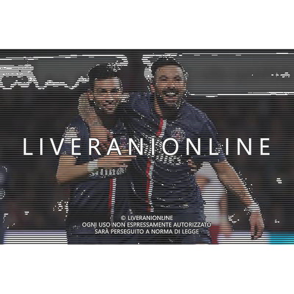 Joie Paris - Javier PASTORE / Ezequiel LAVEZZI - 21.11.2014 - Metz / Paris Saint Germain - 14eme journee de Ligue 1 Photo : Fred Marvaux / Icon Sport AG ALDO LIVERANI SAS ONLY ITALY