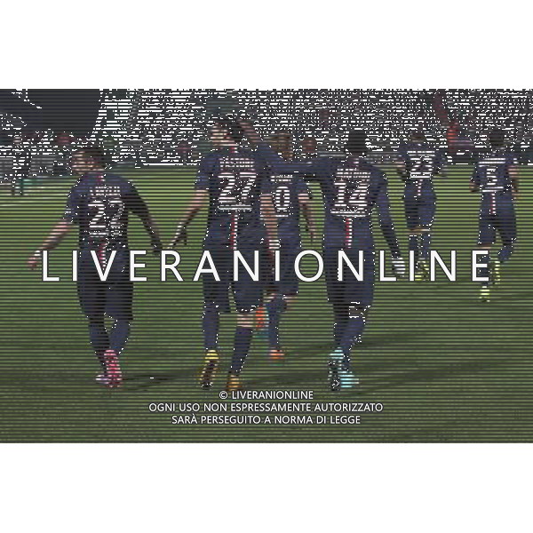 Joie Paris - Ezequiel LAVEZZI / Javier PASTORE / Blaise MATUIDI - 21.11.2014 - Metz / Paris Saint Germain - 14eme journee de Ligue 1 Photo : Fred Marvaux / Icon Sport AG ALDO LIVERANI SAS ONLY ITALY