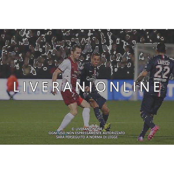 Kevin LEJEUNE / Gregory VAN DER WIEL - 21.11.2014 - Metz / Paris Saint Germain - 14eme journee de Ligue 1 Photo : Fred Marvaux / Icon Sport AG ALDO LIVERANI SAS ONLY ITALY