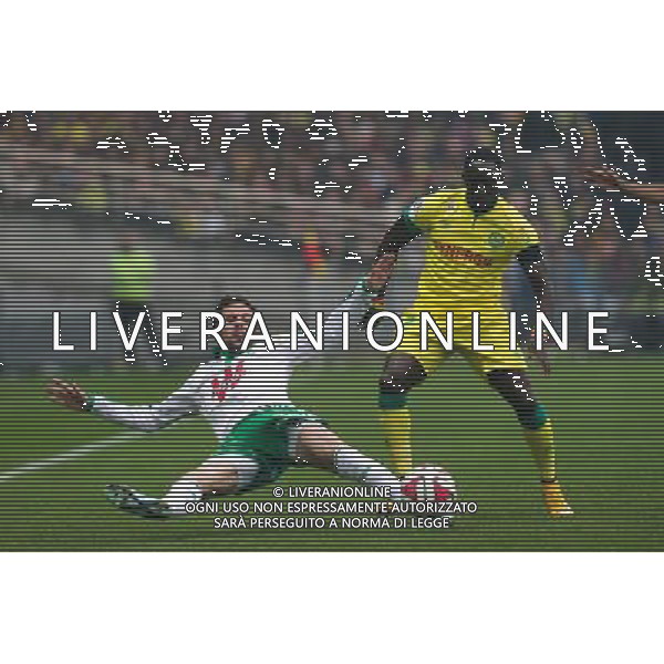 Issa CISSOKHO / Benjamin CORGNET - 23.11.2014 - Nantes / Saint Etienne - 14eme journee de Ligue 1 Photo : Vincent Michel / Icon Sport AG ALDO LIVERANI SAS ONLY ITALY