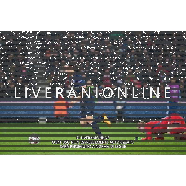 Goal Edinson CAVANI / Jasper CILLESSEN - 25.11.2014 - Paris Saint Germain / Ajax Amsterdam - Champions League Photo : Dave Winter / Icon Sport AG ALDO LIVERANI SAS ONLY ITALY