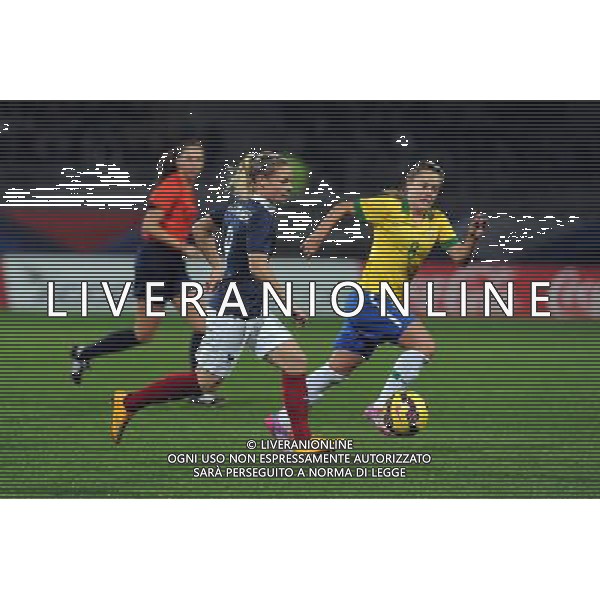 Eugenie LE SOMMER - 26.11.2014 - France / Bresil - Match amical Photo : Jean Paul Thomas / Icon Sport *** Local Caption *** AG ALDO LIVERANI SAS ONLY ITALY *** Local Caption *** AG ALDO LIVERANI SAS ONLY ITALY