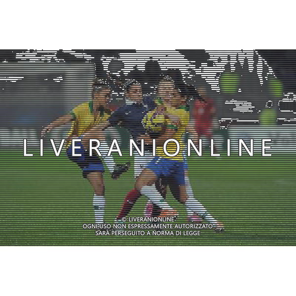 Jessica HOUARA - 26.11.2014 - France / Bresil - Match amical Photo : Jean Paul Thomas / Icon Sport *** Local Caption *** AG ALDO LIVERANI SAS ONLY ITALY *** Local Caption *** AG ALDO LIVERANI SAS ONLY ITALY