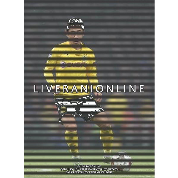 Borussia Dortmund\'s Shinji Kagawa in action during todays match Photographer Kieran Galvin/CameraSport Football - UEFA Champions League First Round Group D - Arsenal v Borussia Dortmund - Wednesday 26th November 2014 - Emirates Stadium - London © CameraSport - 43 Linden Ave. Countesthorpe. Leicester. England. LE8 5PG - Tel: +44 (0) 116 277 4147 - admin@camerasport.com - www.camerasport.com AG ALDO LIVERANI SAS ONLY ITALY
