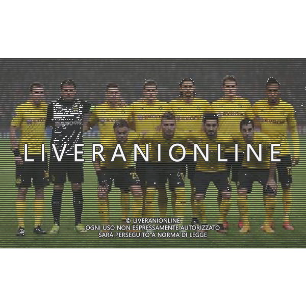 Borussia Dortmund\'s Team shoot Photographer Kieran Galvin/CameraSport Football - UEFA Champions League First Round Group D - Arsenal v Borussia Dortmund - Wednesday 26th November 2014 - Emirates Stadium - London © CameraSport - 43 Linden Ave. Countesthorpe. Leicester. England. LE8 5PG - Tel: +44 (0) 116 277 4147 - admin@camerasport.com - www.camerasport.com AG ALDO LIVERANI SAS ONLY ITALY