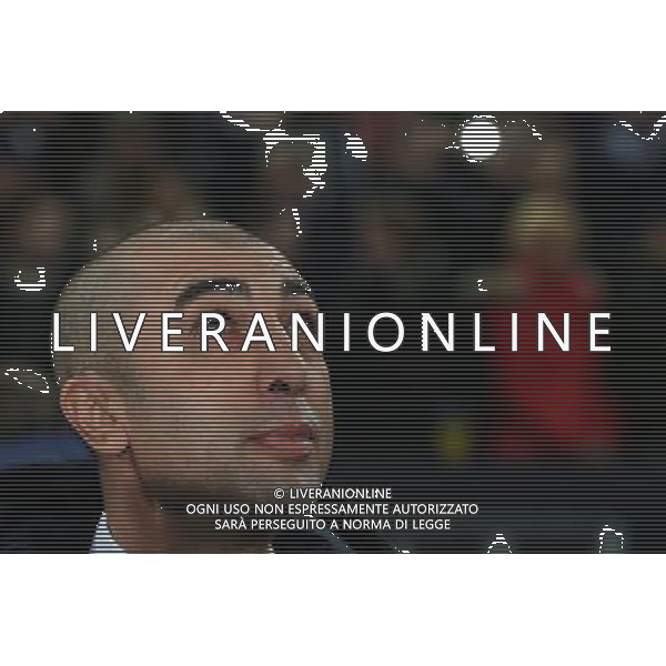 firo : Fußball,Fussball : 25.11.2014 Champions League, Saison 2014/2015: FC Schalke 04 - FC Chelsea, S04, Trainer Roberto Di Matteo ( Schalke ), Portrait, Gestik, enttäuscht, enttaeuscht, unzufrieden, schaut nach oben, Lichtspot $worldrightsEs gelten unsere AGB, einsehbar auf www.firosportphoto.de copyright by firo sportphoto: Coesfelder Str. 207 D- 48249 Dülmen www.firosportphoto.de mail@firosportphoto.de (V o l k s b a n k B o c h u m - W i t t e n ) BLZ.: 430 601 29 Kt. Nr.: 341 117 100 Tel: +49-2594 - 9916004 Fax: +49-2594 - 9916005 AG ALDO LIVERANI SAS ONLY ITALY