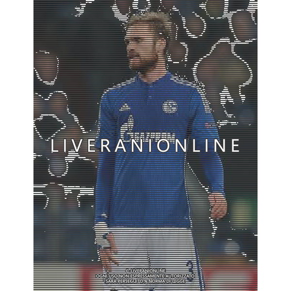 firo : Fußball,Fussball : 25.11.2014 Champions League, Saison 2014/2015: FC Schalke 04 - FC Chelsea, S04, Jan Kirchhoff ( Schalke ), halbe Figur, Gestik, enttäuscht, enttaeuscht, unzufrieden $worldrightsEs gelten unsere AGB, einsehbar auf www.firosportphoto.de copyright by firo sportphoto: Coesfelder Str. 207 D- 48249 Dülmen www.firosportphoto.de mail@firosportphoto.de (V o l k s b a n k B o c h u m - W i t t e n ) BLZ.: 430 601 29 Kt. Nr.: 341 117 100 Tel: +49-2594 - 9916004 Fax: +49-2594 - 9916005 AG ALDO LIVERANI SAS ONLY ITALY
