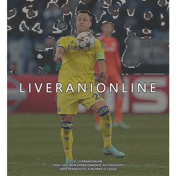 firo : Fußball,Fussball : 25.11.2014 Champions League, Saison 2014/2015: FC Schalke 04 - FC Chelsea, S04, John Terry ( Chelsea ), Einzelaktion $worldrightsEs gelten unsere AGB, einsehbar auf www.firosportphoto.de copyright by firo sportphoto: Coesfelder Str. 207 D- 48249 Dülmen www.firosportphoto.de mail@firosportphoto.de (V o l k s b a n k B o c h u m - W i t t e n ) BLZ.: 430 601 29 Kt. Nr.: 341 117 100 Tel: +49-2594 - 9916004 Fax: +49-2594 - 9916005 AG ALDO LIVERANI SAS ONLY ITALY